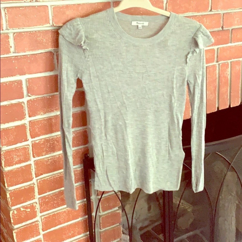 madewell grey sweater shirt with ruffled sleeves